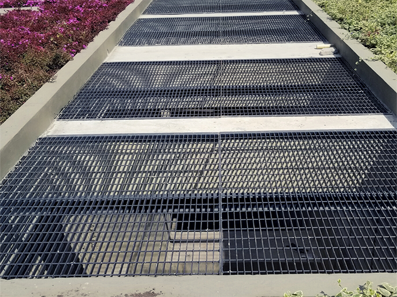 arquitectonicas-rejillas-metalicas-taesmet-00