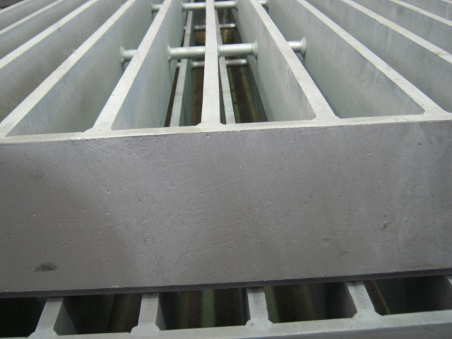 pesado-bocatomas-rejillas-metalicas-taesmet-04