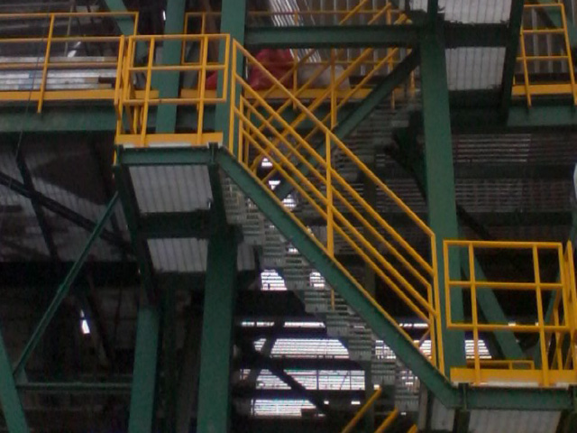 rejillas metalicas escaleras 01