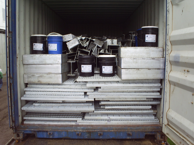 despachos-rejillas-metalicas-taesmet-08