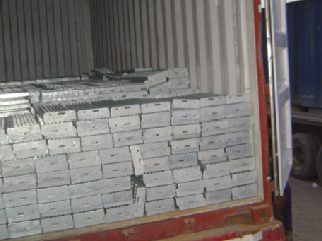 despachos-rejillas-metalicas-taesmet-11