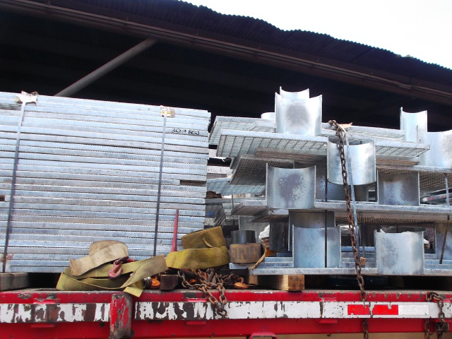 despachos rejillas metalicas 10