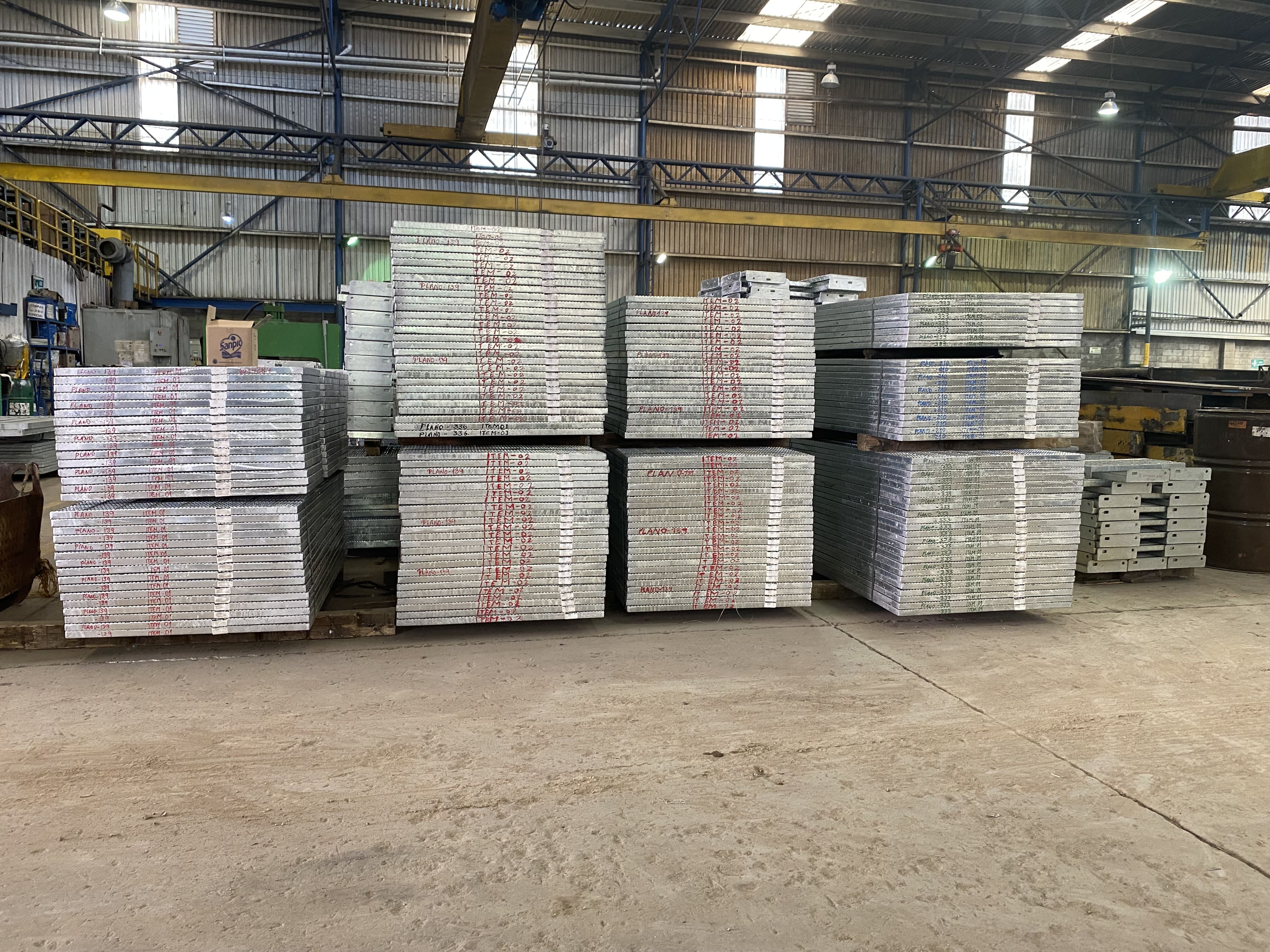 rejillas-metalicas-en-stock-taesmet-02